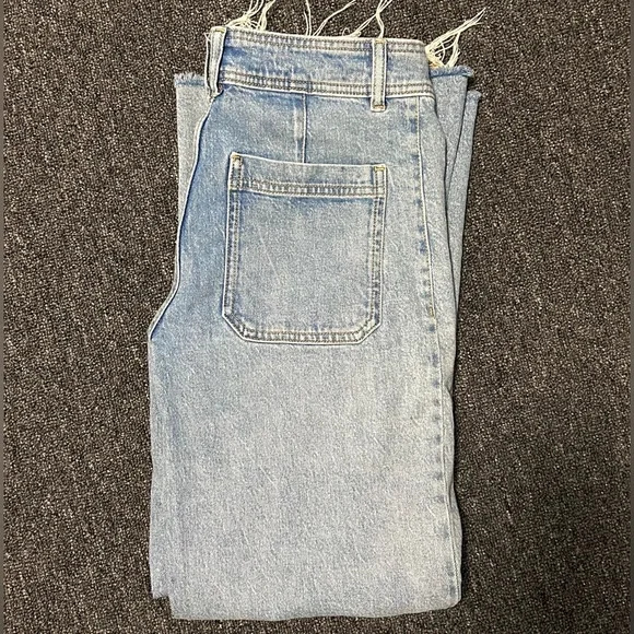 ‼️SOLD‼️ - Picture 3 of 4